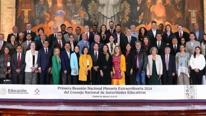 Propone SEDEQ fortalecimiento de docentes y universidades públicas