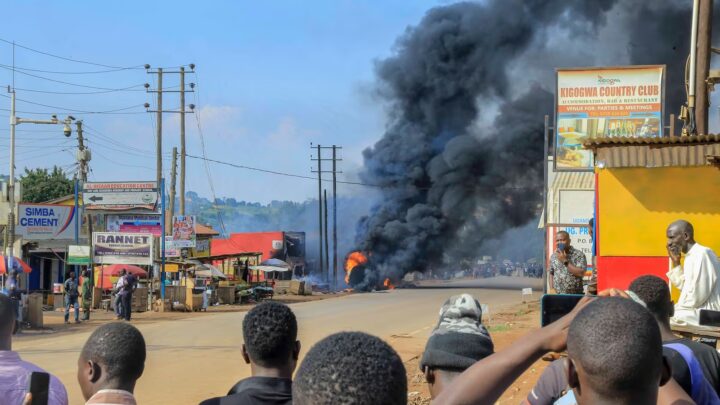 Explosión de camión de combustible en Uganda deja 11 muertos