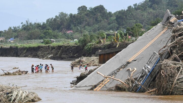 Tormenta Trami deja devastación en Filipinas: 82 muertos y un futuro incierto