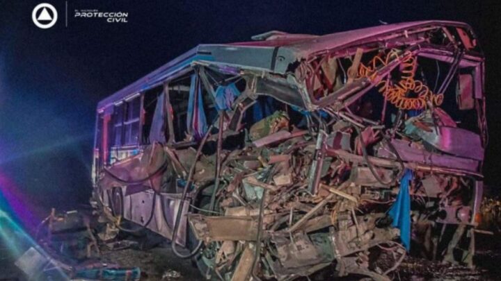 Tragedia en Querétaro: Accidente de autobús deja un muerto y 34 heridos