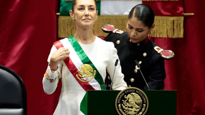 Claudia Sheinbaum asume como la primera mujer presidenta de México