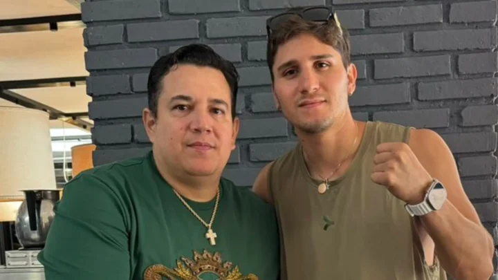 Marco Verde inicia su carrera profesional con el ‘Canelo Team’