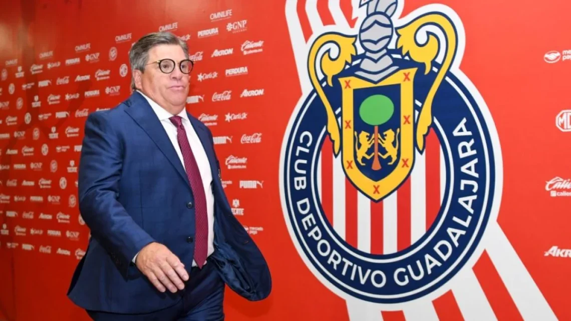 Miguel ‘Piojo’ Herrera abre la puerta a Chivas
