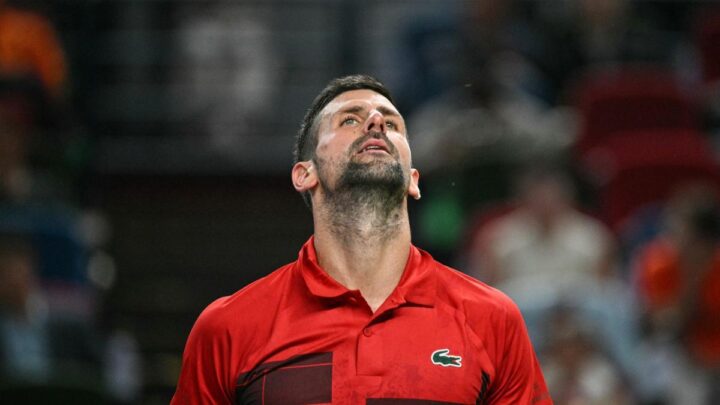 Djokovic se retira de la Copa Masters por lesión