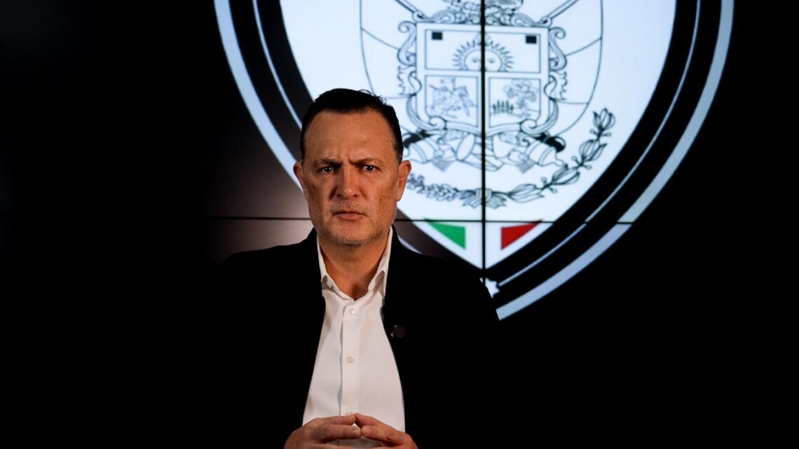 Llama Mauricio Kuri a promulgar Ley Oli