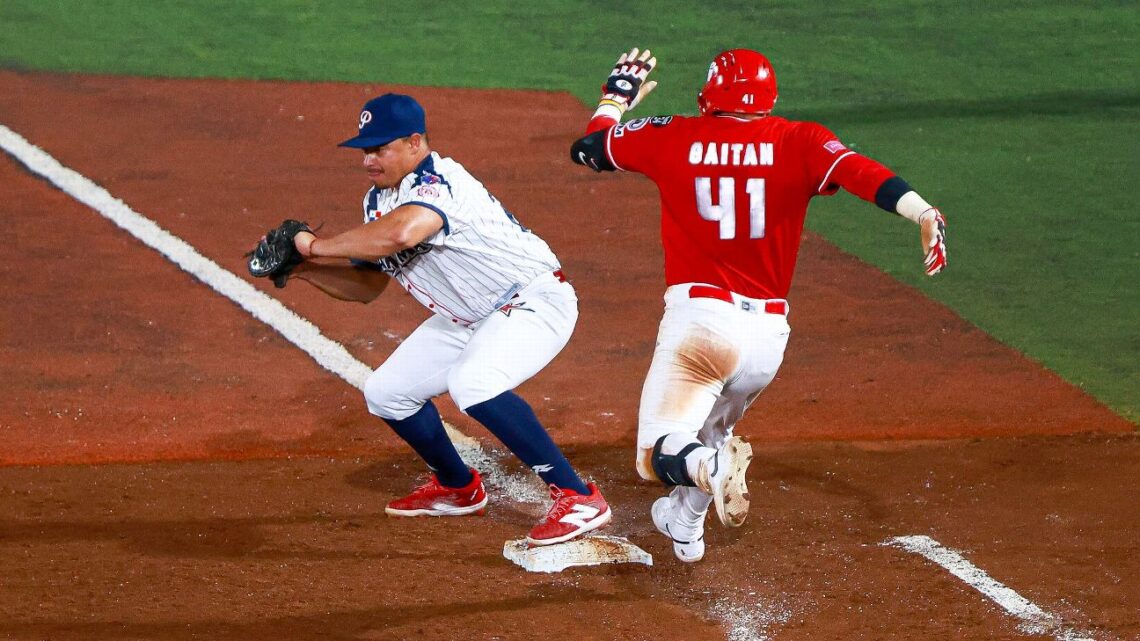 Panamá remonta y derrota a México en el Premier 12