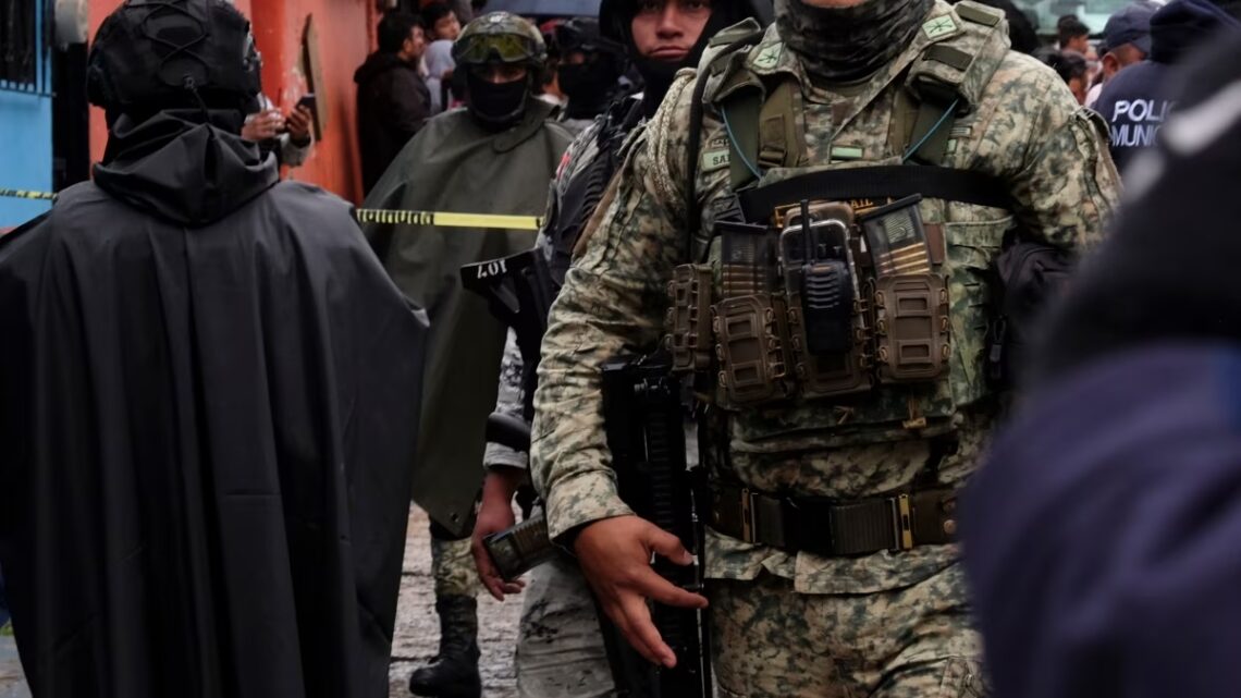 Detienen a 13 policías en Veracruz por desaparición forzada