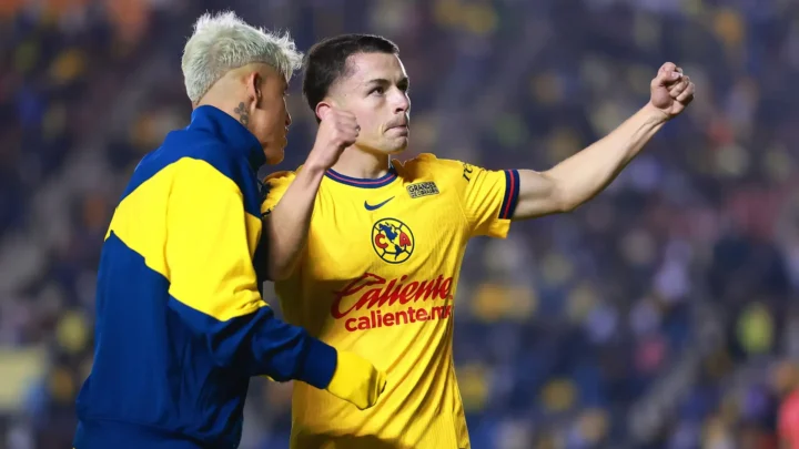 Álvaro Fidalgo obtiene la nacionalidad mexicana