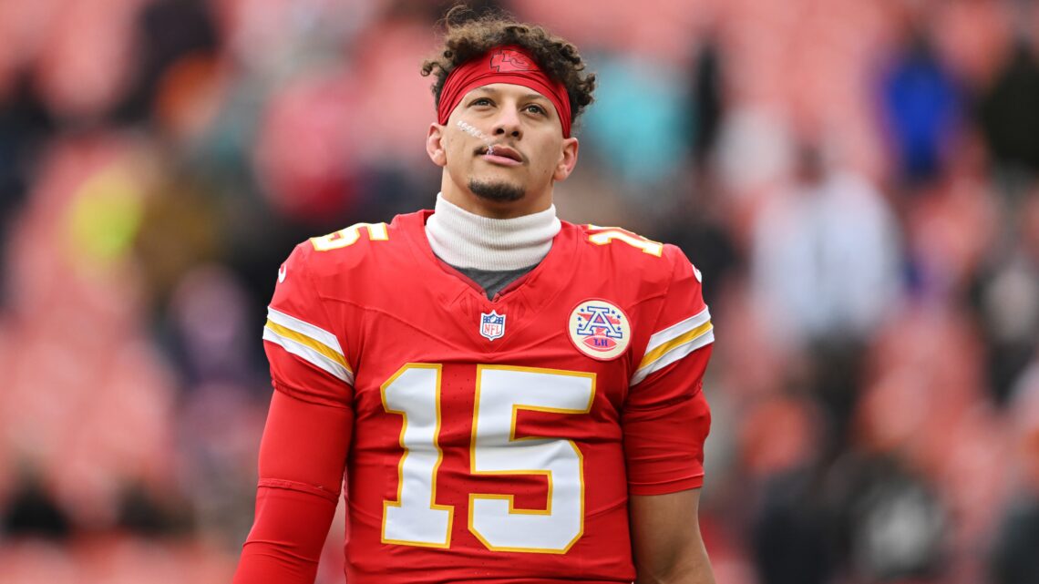 Patrick Mahomes jugará ante los Texans pese a su esguince en el tobillo