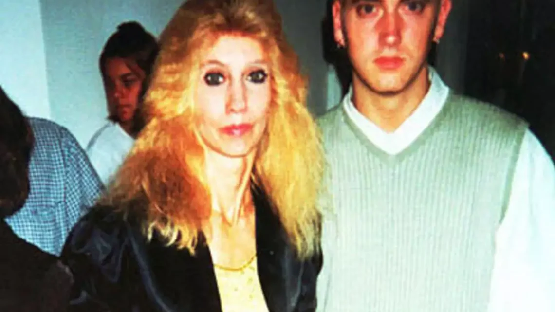 Muere de cáncer la mamá de Eminem; esta es la historia de su compleja relación