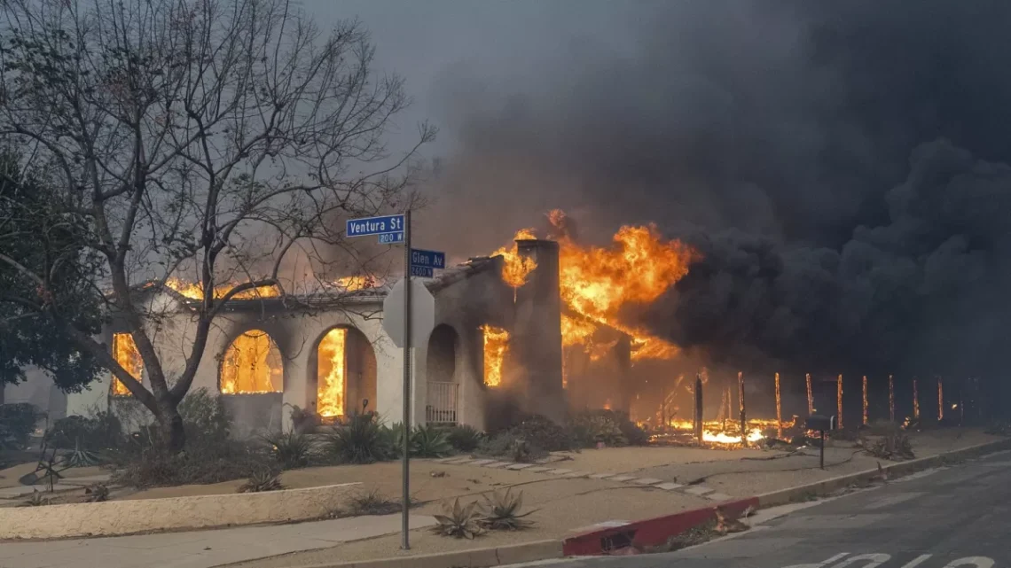 Aumenta a 24 el saldo de muertos por incendios en Los Ángeles; se esperan vientos aún más peligrosos