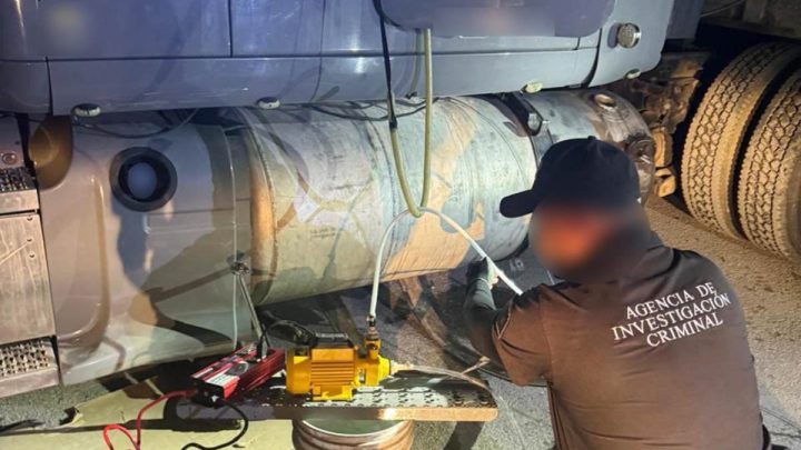 Aseguran 750 litros de metanfetamina líquida en Durango