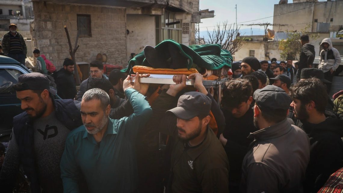 Más de 1.000 muertos en Siria por enfrentamientos y asesinatos de venganza