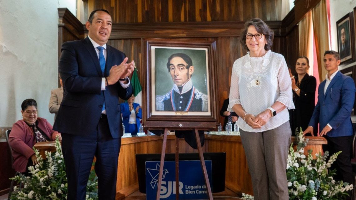 Roberto Cabrera conmemora 178 Aniversario de que se concedió el título de ciudad a San Juan del Río