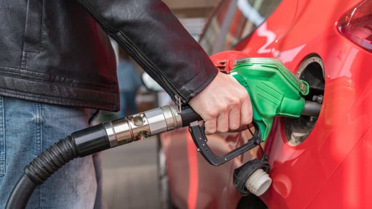 Profeco revela cómo cargar gasolina de forma inteligente y ahorrar más