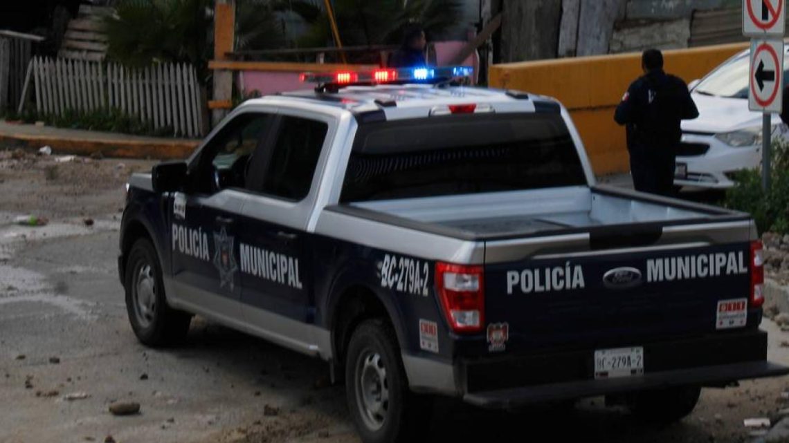 En menos de 24 horas, tres policías municipales fueron asesinados en Mazatlán y Culiacán, y otros dos resultaron heridos