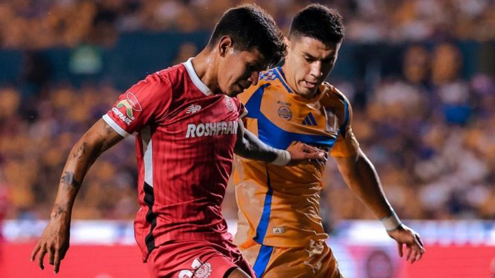 En el primer juego de las semifinales terminó 1-1; con goles de Nico Ibáñez por parte de la UANL, y de Paulinho por los Diablos