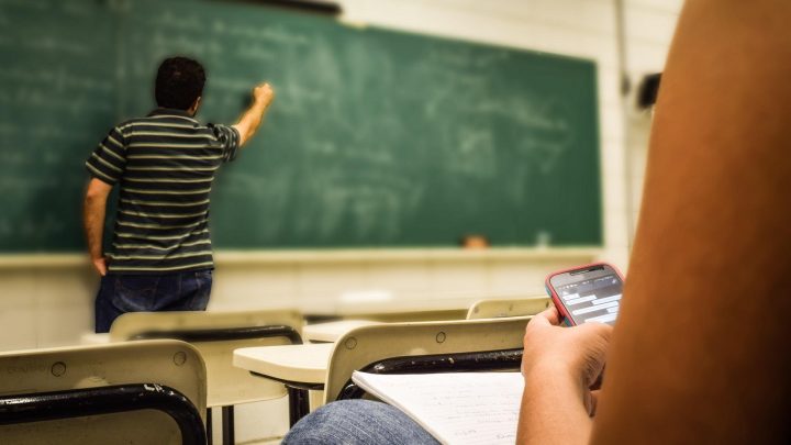 Algunas regiones del país presentan salarios por debajo del mínimo mensual establecido para 2025