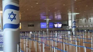 Miles de turistas están varados en Israel por conflicto con Irán