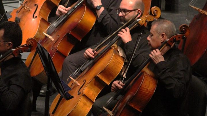 Llega a Querétaro el Mariachi 2000 de Cutberto Pérez para fusionar su talento con la Filarmónica del estado