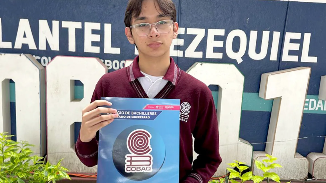 Estudiante de COBAQ a final de la Olimpiada Internacional de Inteligencia Artificial