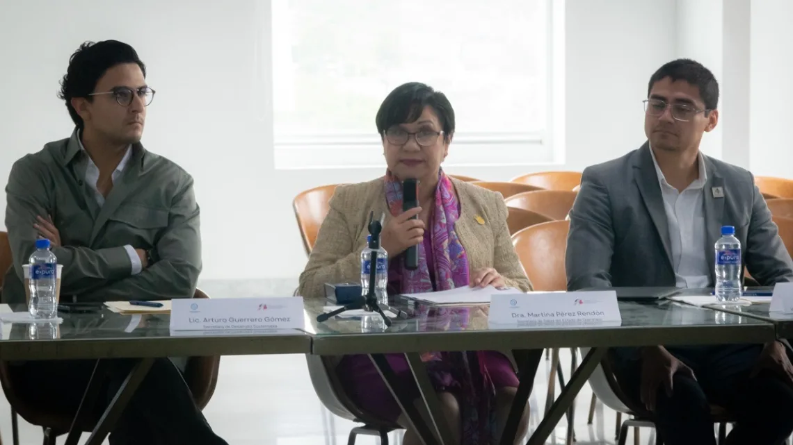 Fortalecen proyección internacional del sector salud de Querétaro
