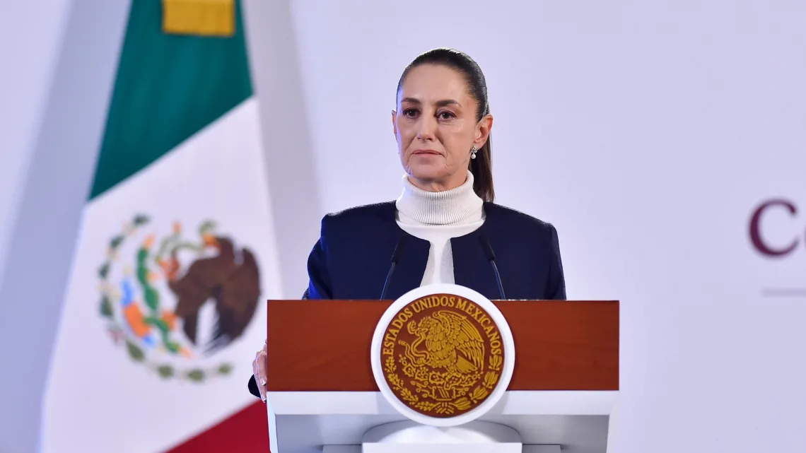 La Presidenta Sheinbaum respondió el cuestionamiento tras el temor del posible aumento de los precios de los combustibles