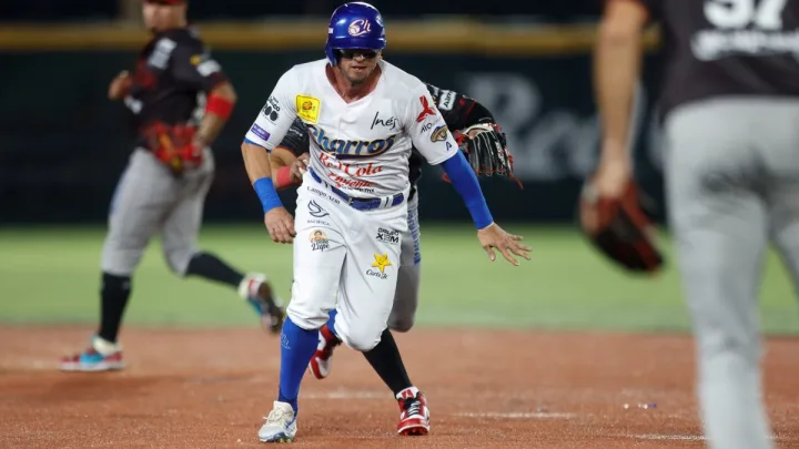 El equipo sureño se impuso en el tercer juego para propinarle la derrota número 29 a la novena jalisciense