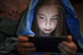 ESTE país sugiere prohibir TikTok e Instagram a menores de 15 años