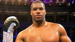 Daniel Dubois reaccionó a la apuesta de medio millón de dólares del boxeador mexicano en su contra lanzando un contundente mensaje