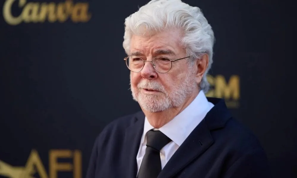 George Lucas y Del Toro estuvieron presentes ante un público eufórico de 6 mil 500 personas que, de pie, ovacionaron su llegada en la Comic Con