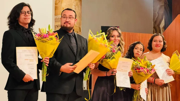 Egresa la Generación 2025 de la Escuela de Laudería del INBAL