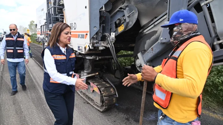 Supervisa CEI mejoramiento del acceso al municipio de Ezequiel Montes