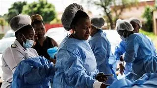 Unos 150 trabajadores sanitarios de primera línea de los 36 estados de Nigeria y Abuya, capital del país, recibieron capacitación para mejorar la detección temprana