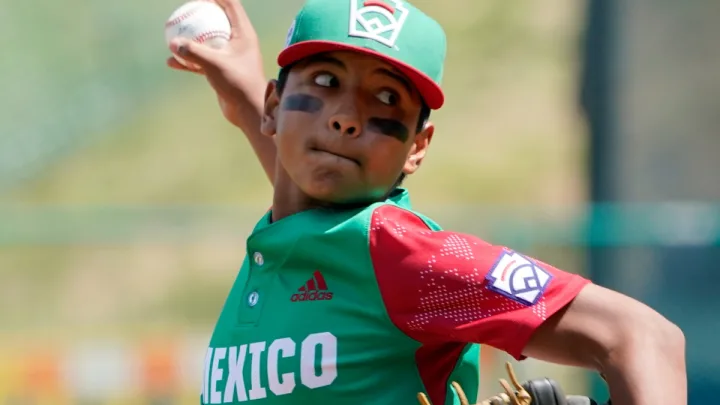 Los chicos de la Liga Swing Perfecto de Chihuahua cayeron 3-0 frente a los campeones defensores del cuadro internacional