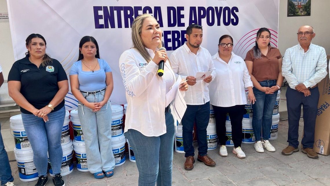 Entrega Gobierno del Estado apoyos a escuelas de la Sierra Gorda Entrega Gobierno del Estado apoyos a escuelas de la Sierra Gorda