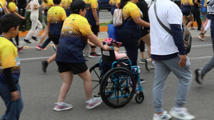 Participa Car Herrera en la XV Carrera de la Esperanza 2025