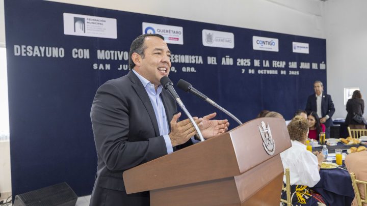 Reconoce Gobernador a integrantes de la FECAP en San Juan del Río