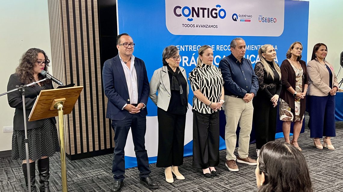 Reconoce USEBEQ a docentes por sus prácticas educativas innovadoras