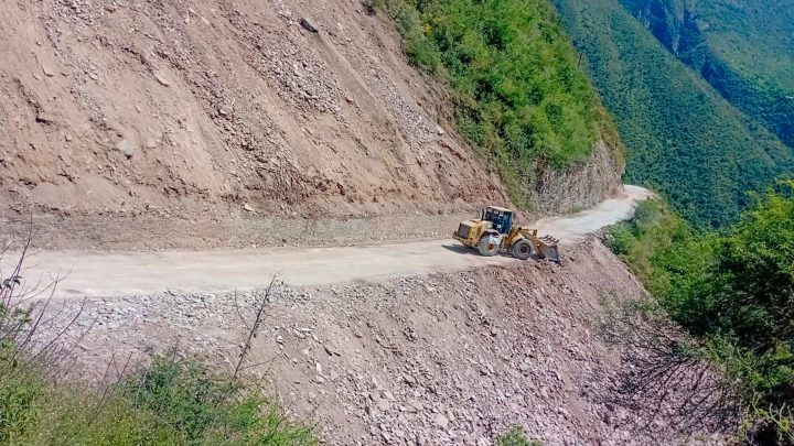 Conduce Gerardo Cuanalo la ruta T11 para evaluar las condiciones del servicio