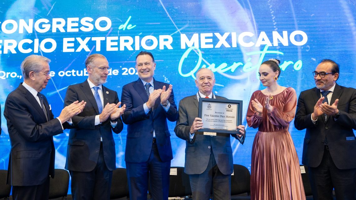 Querétaro impulsa la innovación y apertura internacional en el 31° Congreso de Comercio Exterior Mexicano Querétaro impulsa la innovación y apertura internacional en el 31° Congreso de Comercio Exterior Mexicano