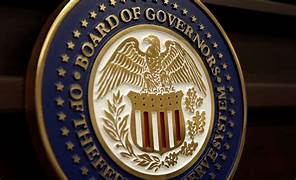 La decisión del miércoles baja la tasa clave de la Fed a 3.9%, desde 4.1%, ante incertidumbre por el cierre de gobierno en EU