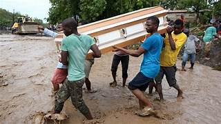 Los equipos de rescate han recuperado 20 cuerpos, mientras siguen la búsqueda de 10 personas reportadas como desaparecidas