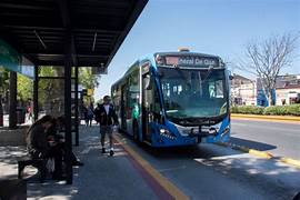 Anuncia AMEQ desvío de rutas Qrobus con motivo del Querétaro Maratón 2025