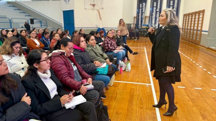 Fortalece USEBEQ inclusión educativa con capacitación docente