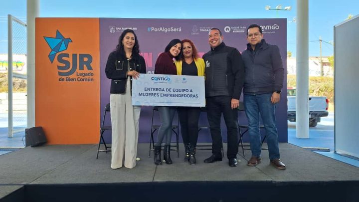 Entrega ST equipamiento a emprendedoras de San Juan del Río