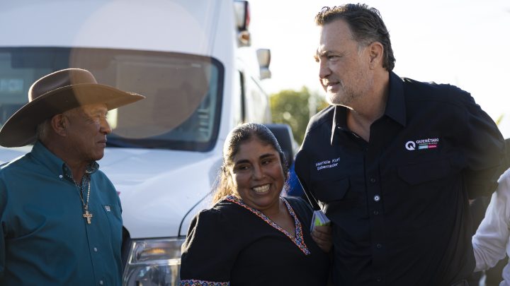 Entrega Gobernador mejora de calles en San Isidro el Alto