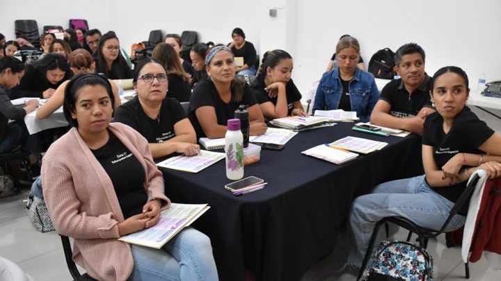 Fortalece USEBEQ inclusión educativa con capacitación docente