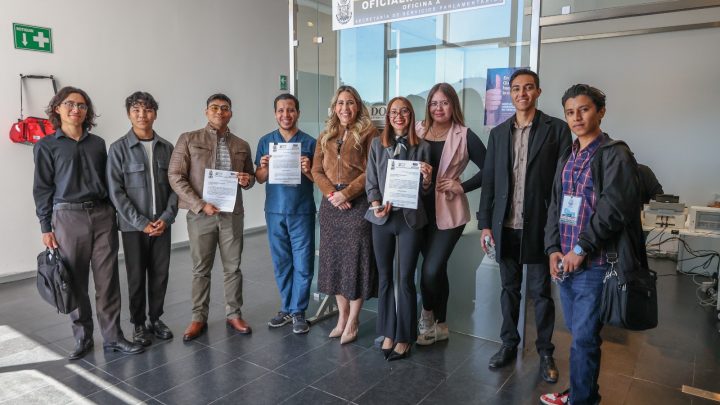 Diputada Andrea Tovar organizó conversatorio con jóvenes