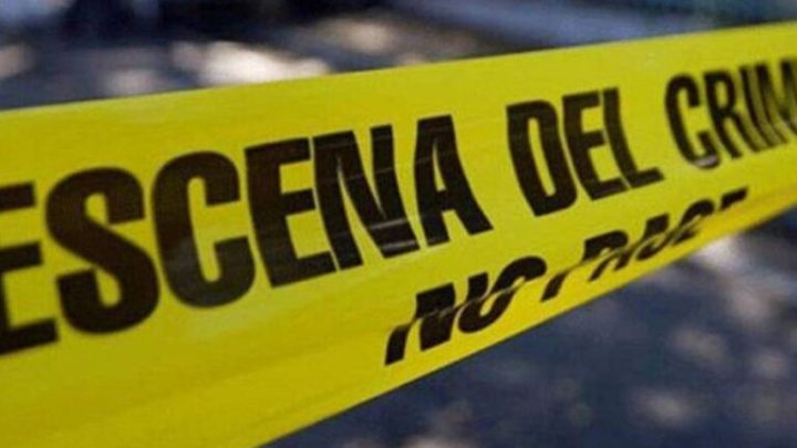 A escasos metros del incidente, detuvieron a cuatro personas dentro de un vehículo con manchas de sangre, presuntamente elementos estatales potosinos